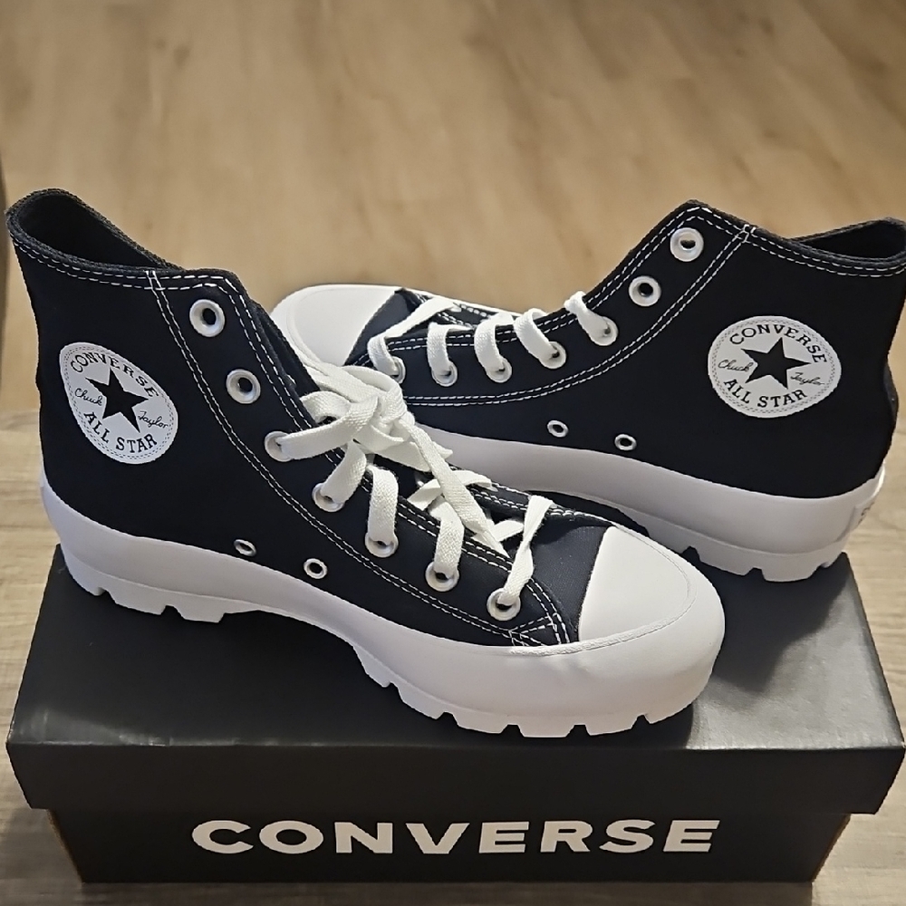 Converse Womens High-Top Sneakers - Black and White